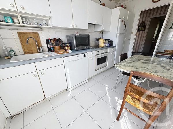 Appartement F5 à vendre  5 pièces - 82,53 m 2   LYON  - 69007