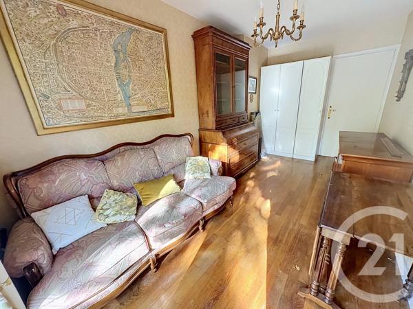 Appartement F5 à vendre  5 pièces - 82,53 m 2   LYON  - 69007