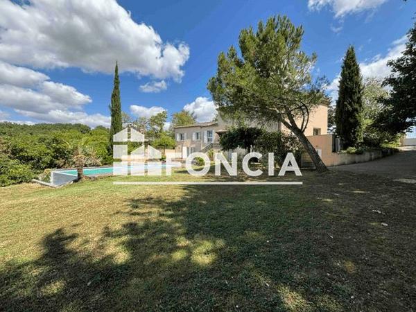 À vendre Maison 7 pièces 250 m² - Agen 47000