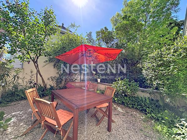 Grande Maison Bron Essarts - 163m2 - 4 Chambres - Cour intérieure - 69500 BRON