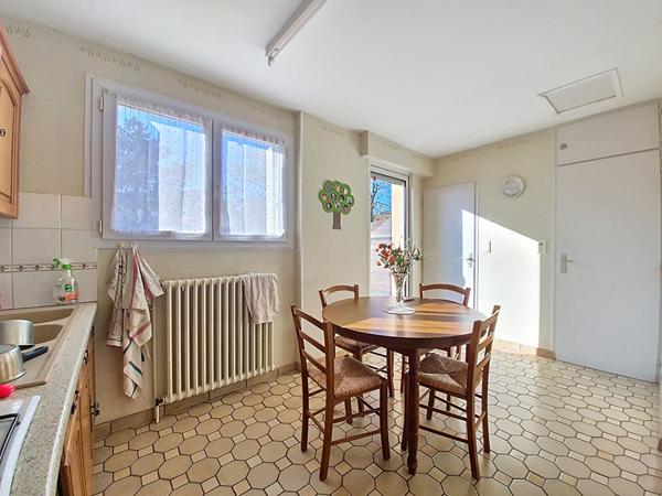 Vente maison La Roche Sur Yon : 192 780 € - AJP Immobilier La Roche-sur-Yon