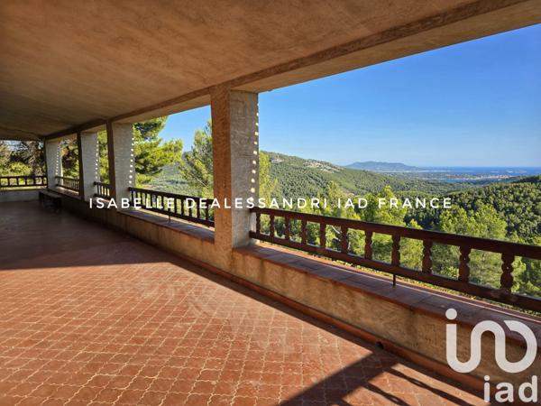 Maison à vendre 6 pièces 140 m² La Cadière-d'Azur