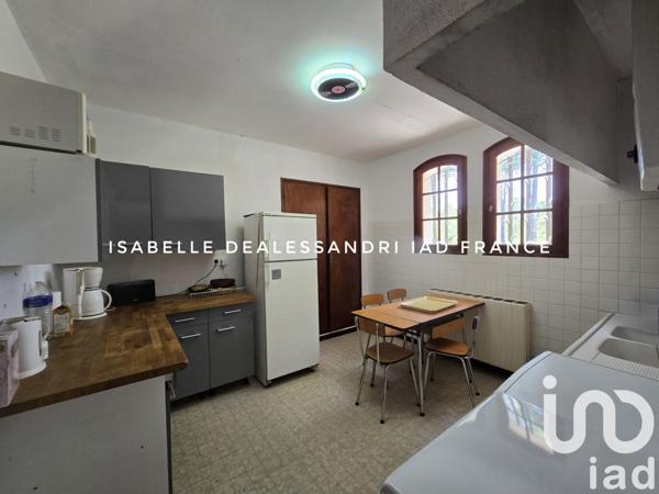Maison à vendre 6 pièces 140 m² La Cadière-d'Azur