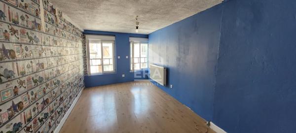 20673- Maison de ville Soissons