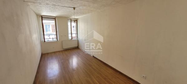 20673- Maison de ville Soissons