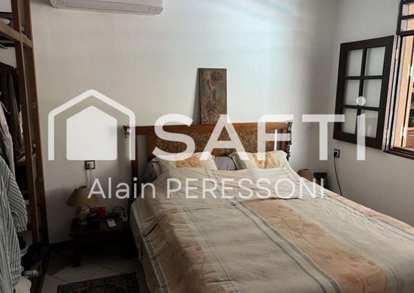 Cayenne Ensemble immobilier 8 pièces Villa + T2