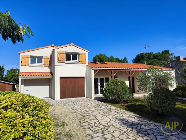 Vente maison L Aiguillon Sur Mer : 344 000 € - L'Aiguillon la Presqu'Ile - Agent Co David Billaud