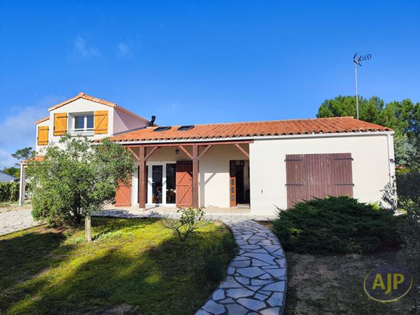 Vente maison L Aiguillon Sur Mer : 344 000 € - L'Aiguillon la Presqu'Ile - Agent Co David Billaud