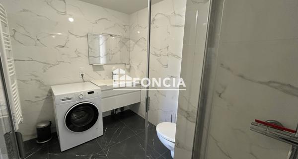 Location Appartement meublé 2 pièces 40.87 m² - Clermont-ferrand 63000