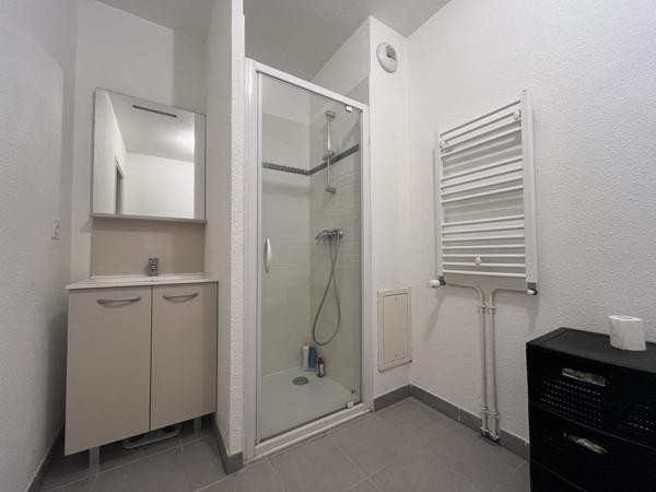 Appartement à vendre |  Eysines |  2 pièces | 42 m²