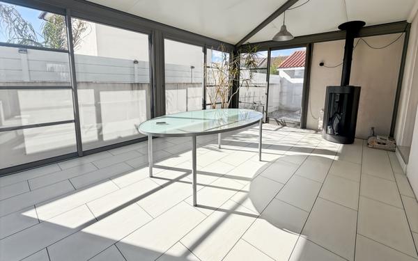 Maison à vendre    6 pièces •  Vias