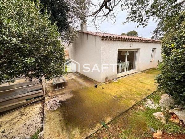 Villa récente T4 de plain pied et proche centre-ville.