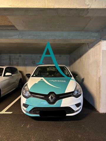 Emplacement de stationnement à louer au Domaine de Valmy !