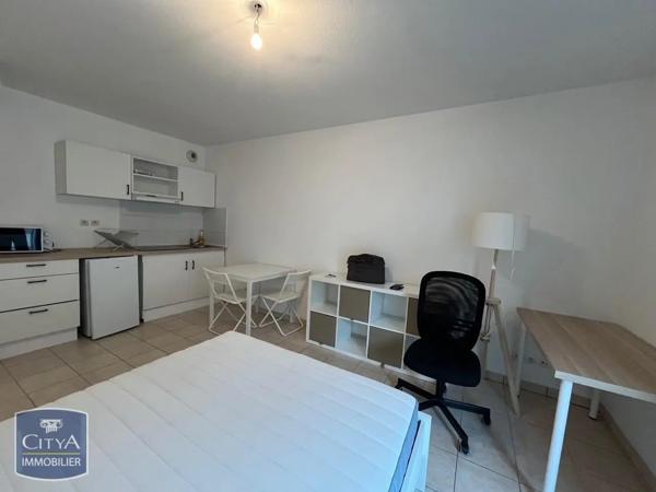 Appartement à louer 1 pièce 25.76m² Béziers (34500)