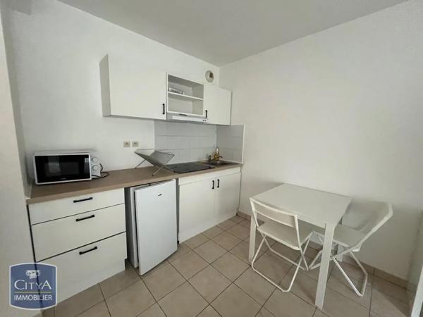 Appartement à louer 1 pièce 25.76m² Béziers (34500)