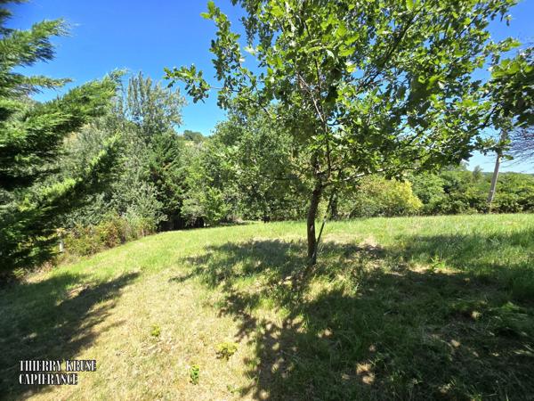 Maison à vendre 3 pièces, 75m², garage 42m², grand terrain clos