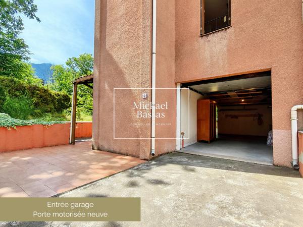 Maison
         5 pièces
        - 99 m² Exclusivité 172 000 € *