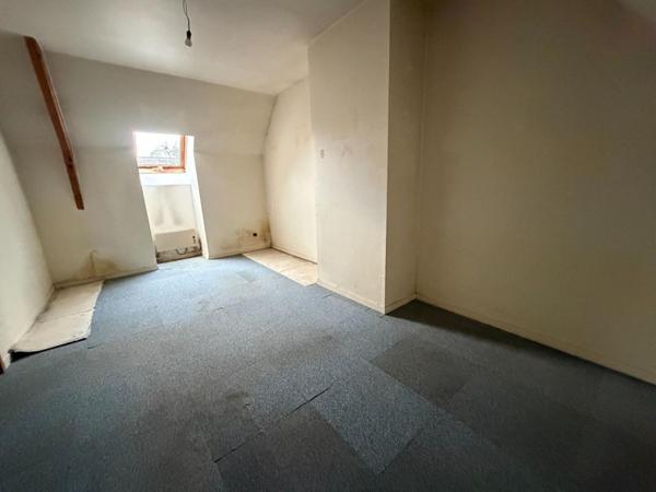 Maison avec garage BIHOREL Village