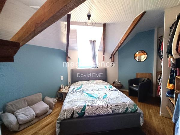 Maison à ACHARDS, 85150 - 7 pièces 148m²