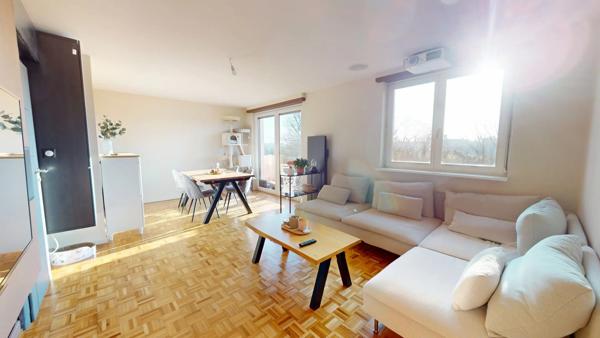 STRASBOURG – Quartier de la Ganzau 3 pièces rénové – 67 m² – Balcon – Garage