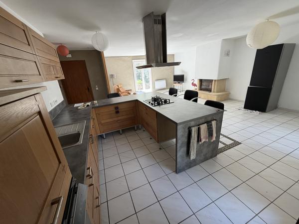 TOUROUZELLE : Maison de plein pied avec garage et terrain sans vis à vis