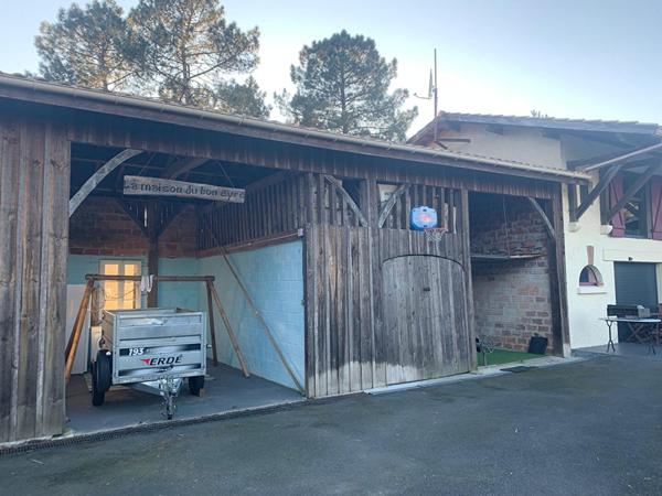 Maison avec cachet à Salles