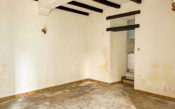 Maison à vendre    9 pièces • 215,70 m2 Gan