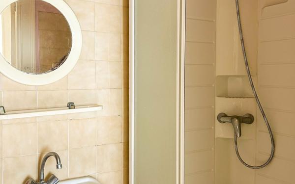 Maison à vendre    9 pièces • 215,70 m2 Gan