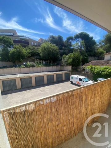 Appartement F4 à vendre  4 pièces - 76,82 m2 SALON DE PROVENCE - 13