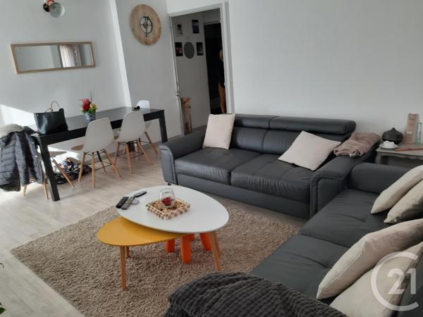 Appartement F4 à vendre  4 pièces - 76,82 m2 SALON DE PROVENCE - 13