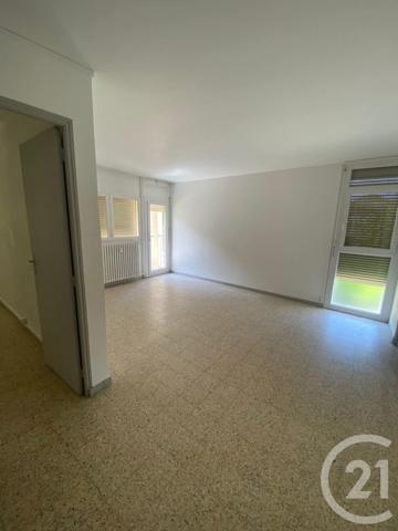 Appartement F4 à vendre  4 pièces - 76,82 m2 SALON DE PROVENCE - 13