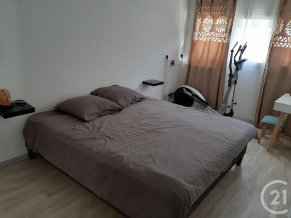 Appartement F4 à vendre  4 pièces - 76,82 m2 SALON DE PROVENCE - 13