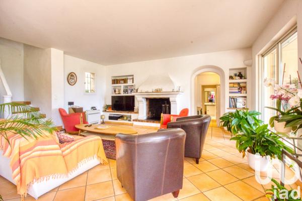Maison à vendre 7 pièces 168 m² Sainte-Maxime