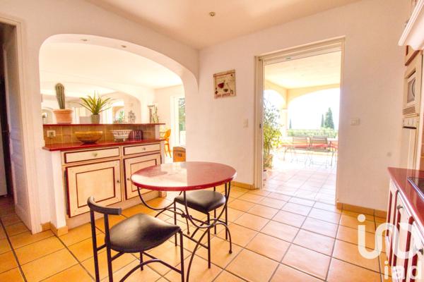 Maison à vendre 7 pièces 168 m² Sainte-Maxime