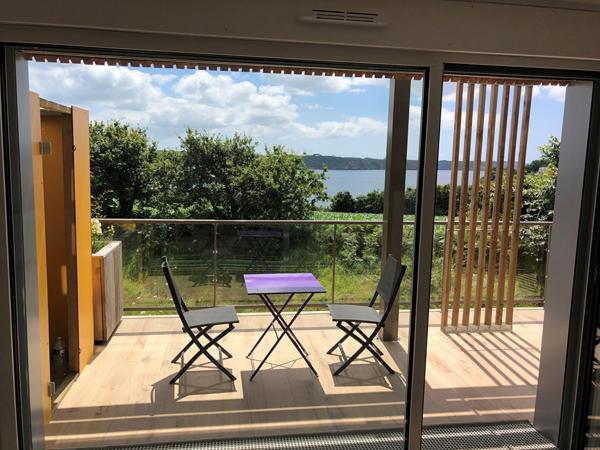 A LOUER SUR UN SITE PRIVILEGIE AVEC MAGNIFIQUE VUE MER T3 MEUBLE