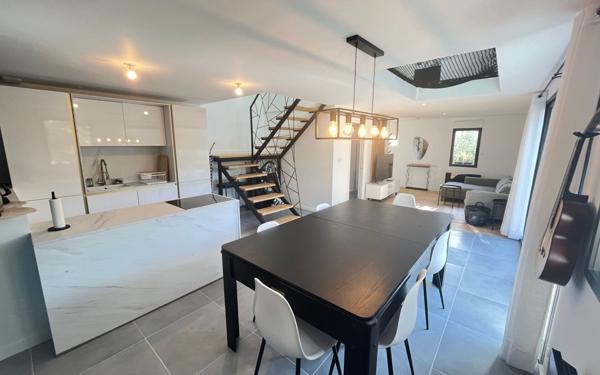 Maison à louer    3 pièces • 56,43 m2 Plougasnou