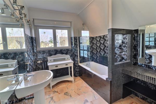 Plougastel-Daoulas (29470) RARE – MAISON FAMILIALE DE CARACTÈRE AU CŒUR DU BOURG DE PLOUGASTEL