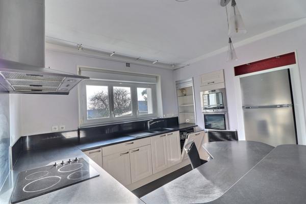 Plougastel-Daoulas (29470) RARE – MAISON FAMILIALE DE CARACTÈRE AU CŒUR DU BOURG DE PLOUGASTEL