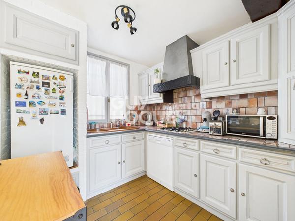 Maison à vendre à Saint Pierre les Elbeuf - 4 chambres, 180 m²