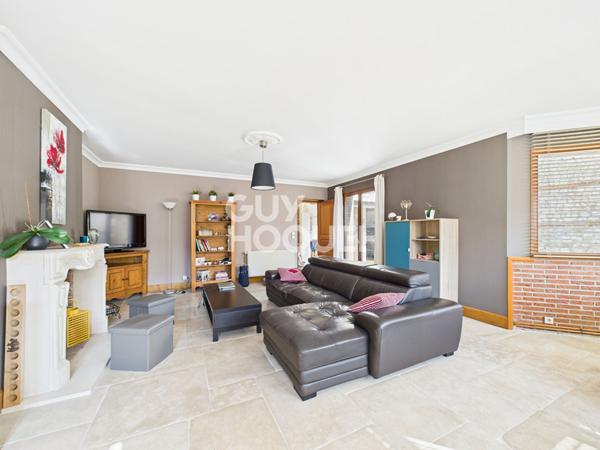 Maison à vendre à Saint Pierre les Elbeuf - 4 chambres, 180 m²