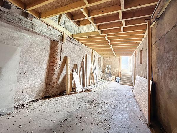 Immeuble à diviser de 226m² Château Gontier Sur Mayenne Hyper Centre