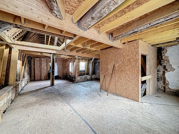 Immeuble à diviser de 226m² Château Gontier Sur Mayenne Hyper Centre