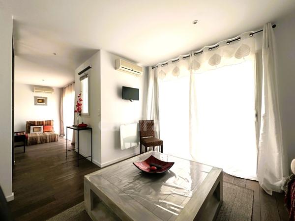 ANDERNOS LES BAINS (33) - Villa d'architecte de 350m² - à deux pas du BASSIN