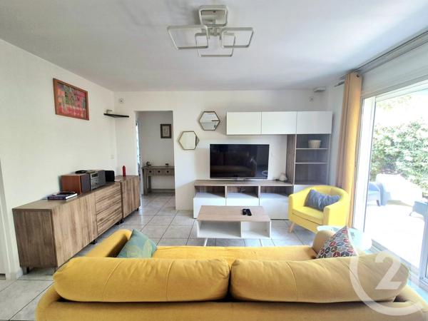 Appartement F3 à vendre  3 pièces - 55 m 2   PERPIGNAN  - 66