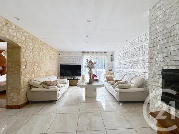 Maison à vendre  4 pièces - 95,69 m 2   AGDE  - 34
