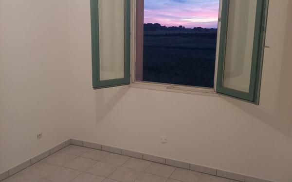 Appartement à louer    2 pièces • 45 m2 Saint-Sardos