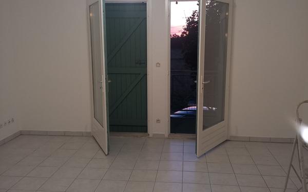 Appartement à louer    2 pièces • 45 m2 Saint-Sardos