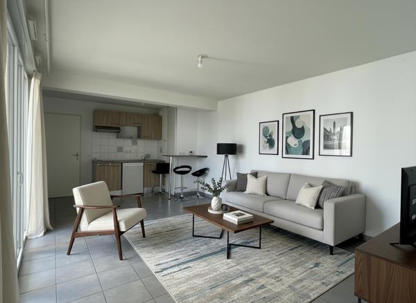 Appartement
         3 pièces
        - 48 m² Exclusivité 123 000 € *