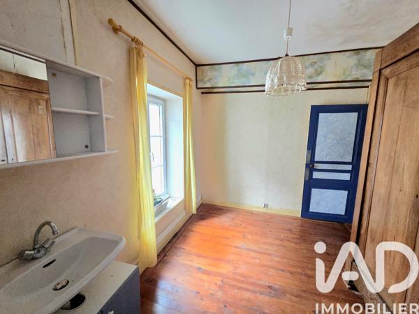 Maison à vendre 2 pièces 68 m² Brigueil-le-Chantre