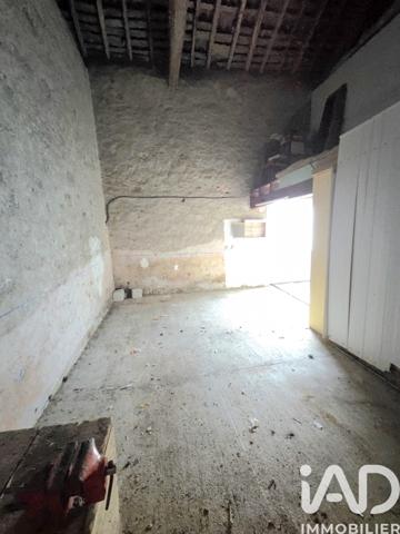 Maison à vendre 2 pièces 68 m² Brigueil-le-Chantre